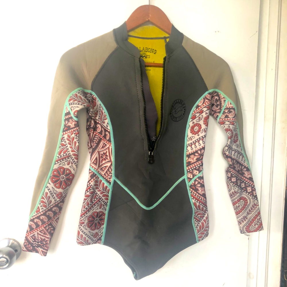 Billabong salty Dayz long sleeve shorty wetsuit
